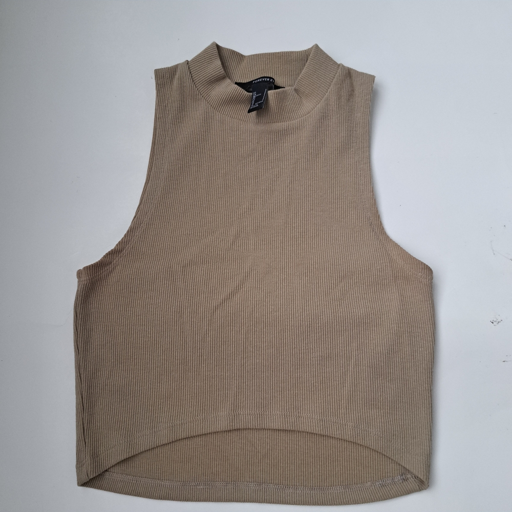 Forever 21 Beige Sleeveless Muscle Tee